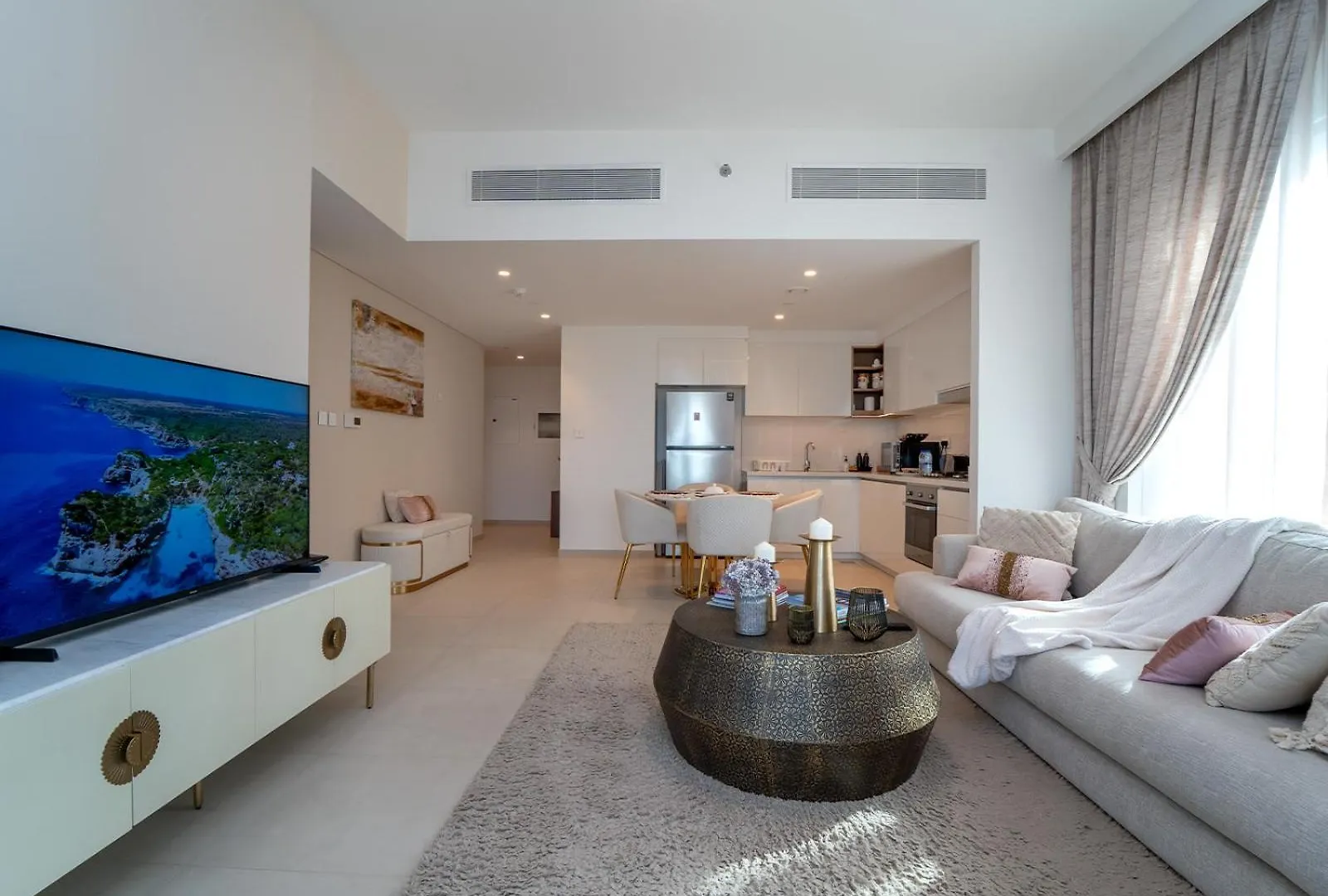 Luxury Direct Dubai Mall Access Downtown Views United Arab Emirates